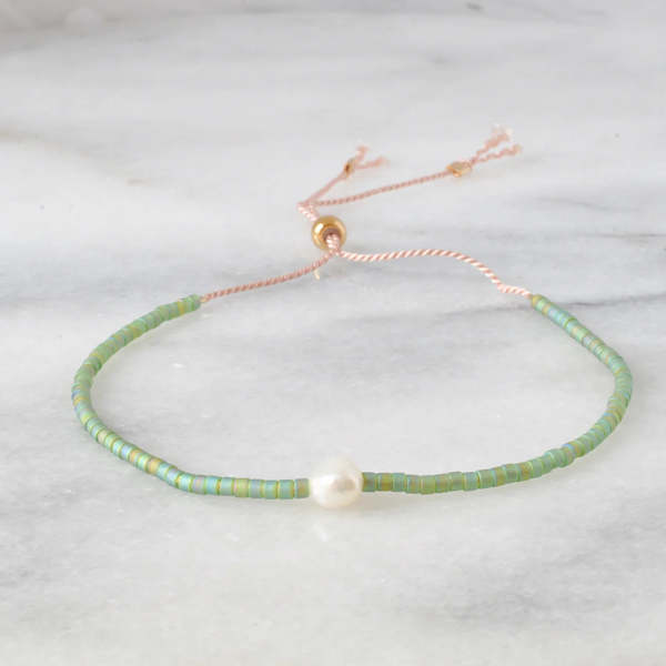 Libby and Smee Pearl String Bracelet - Green