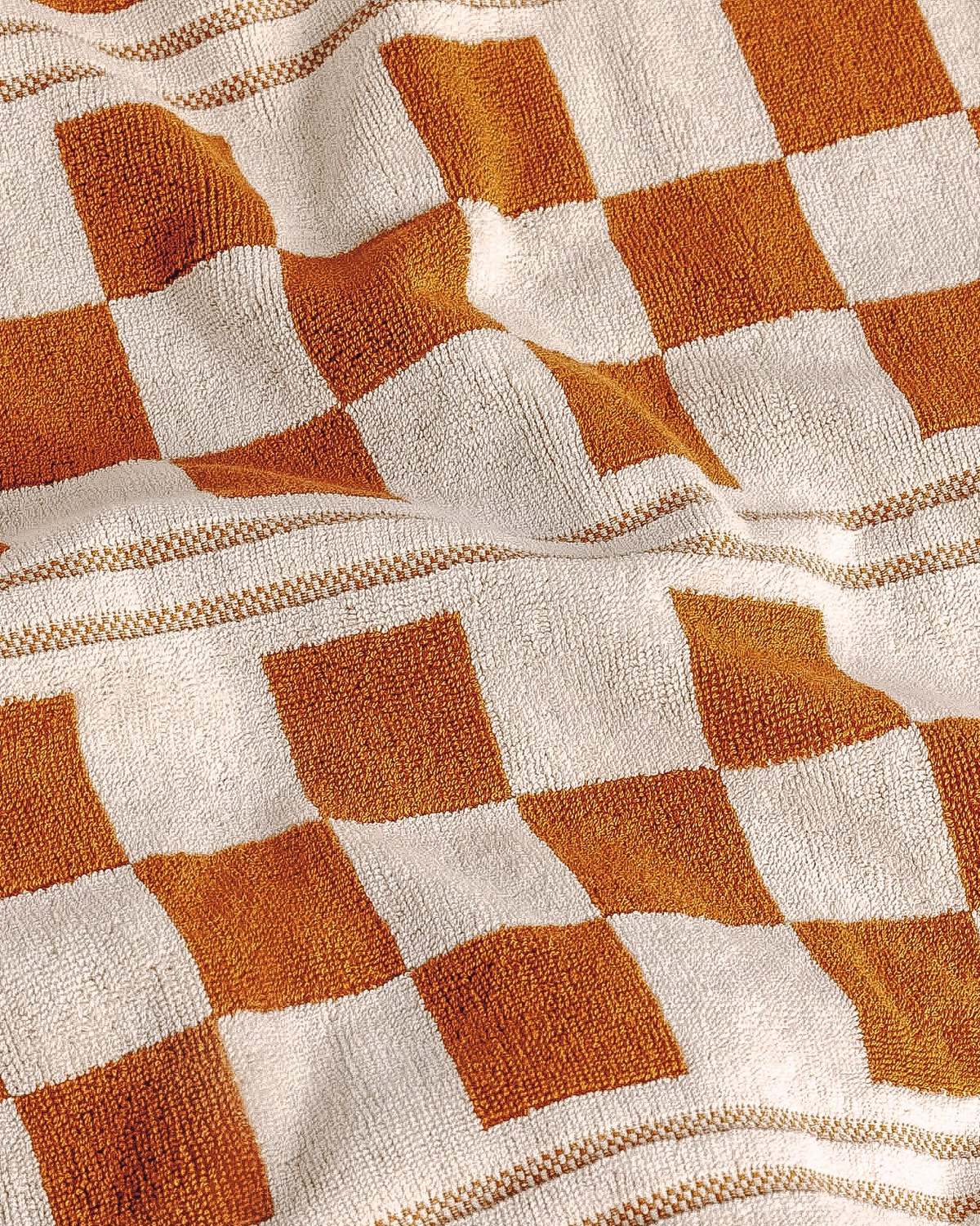 Baina Busby Pool Towel - Image 3 of 3