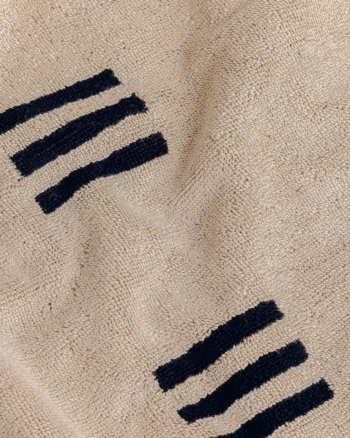 Baina Claremont Bath Towel - Image 2 of 2