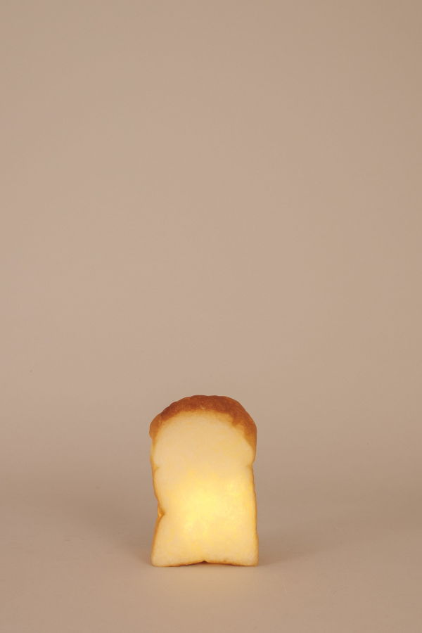 Pampshade Toast Lamp