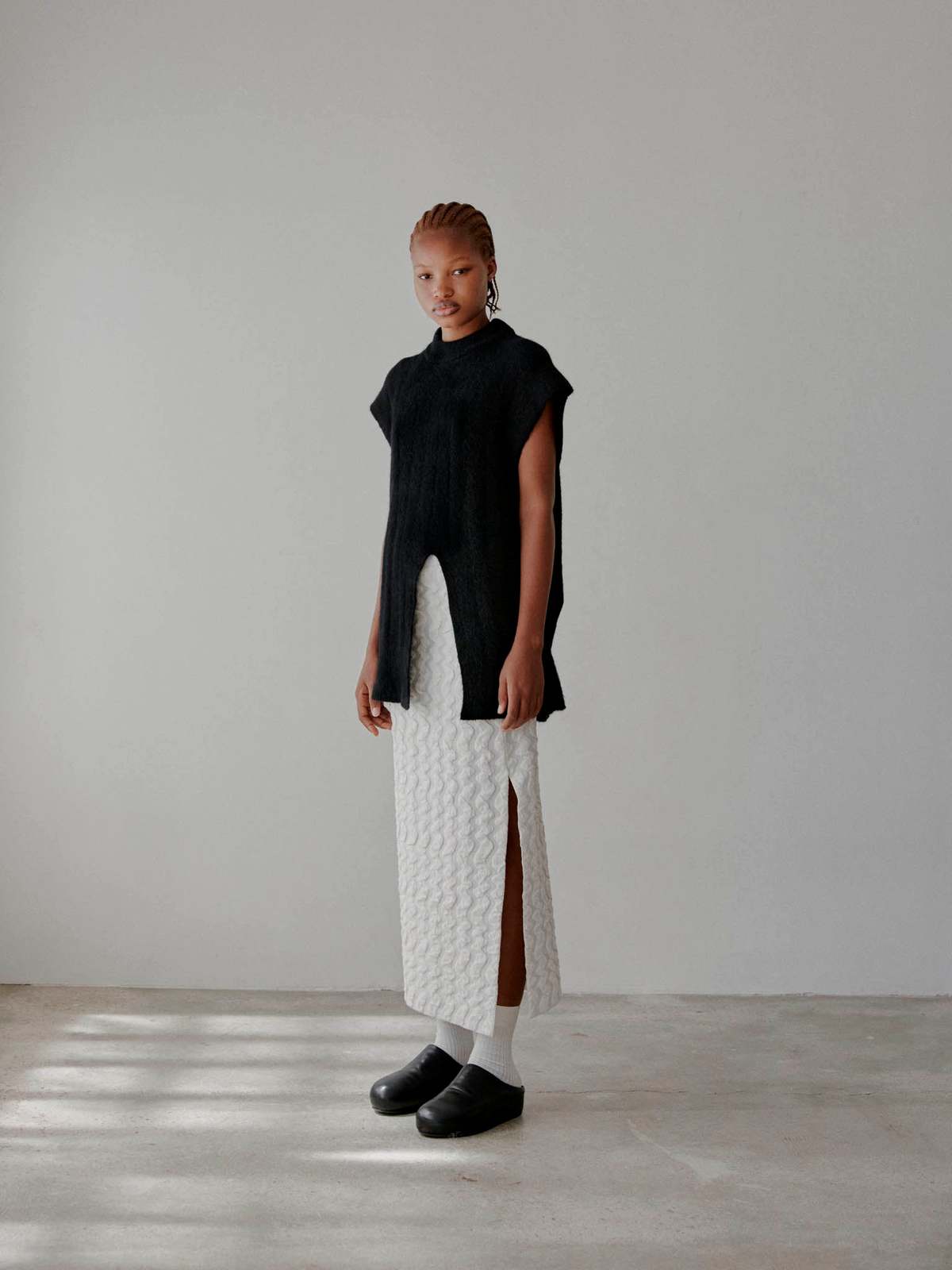 Rus Ame Vest - Ink - Image 2 of 4