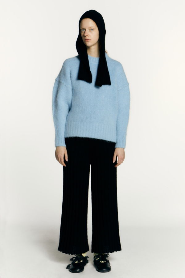 Rus Sakuru Sweater - Light Blue