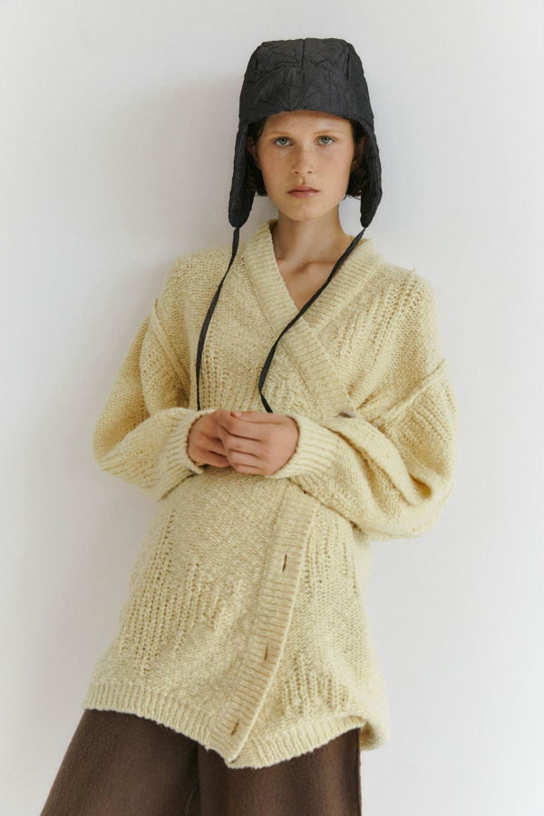 Rus Shitchi Cardigan - Crema