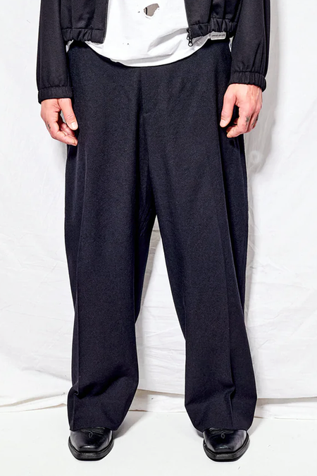 Studio Nicholson Sorte Pant - Black | Garmentory