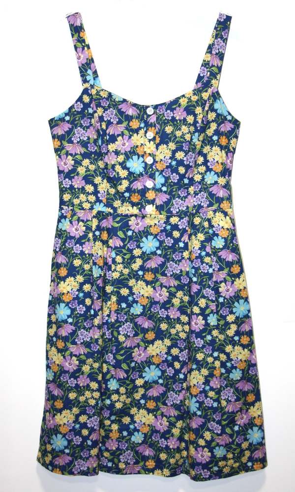 Birds of North America Grosbeak Dress