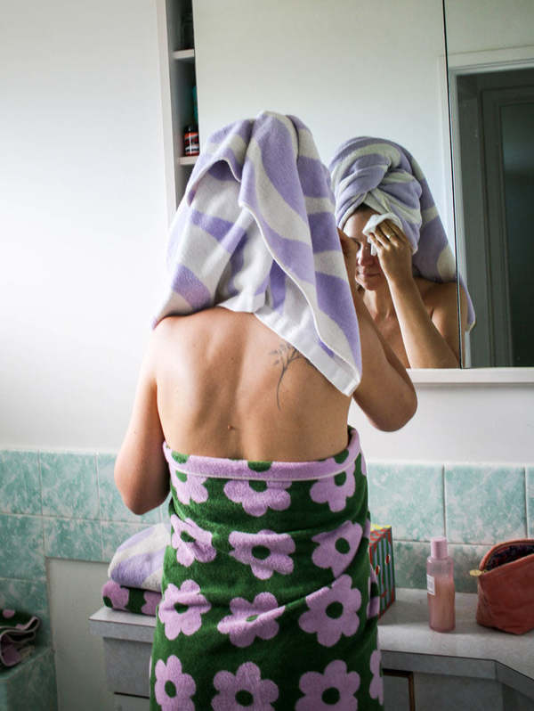 Mosey Me Flowerbed Bath Towel 