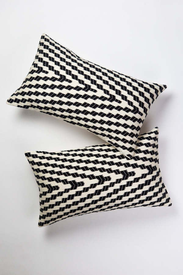 Archive New York Backordered Almolonga Zig Zag Pillow - Black/White