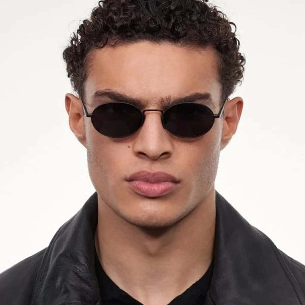 Bristol General Store Chimi Titan Oval Sunglasses - Matte Black - Image 2 of 2