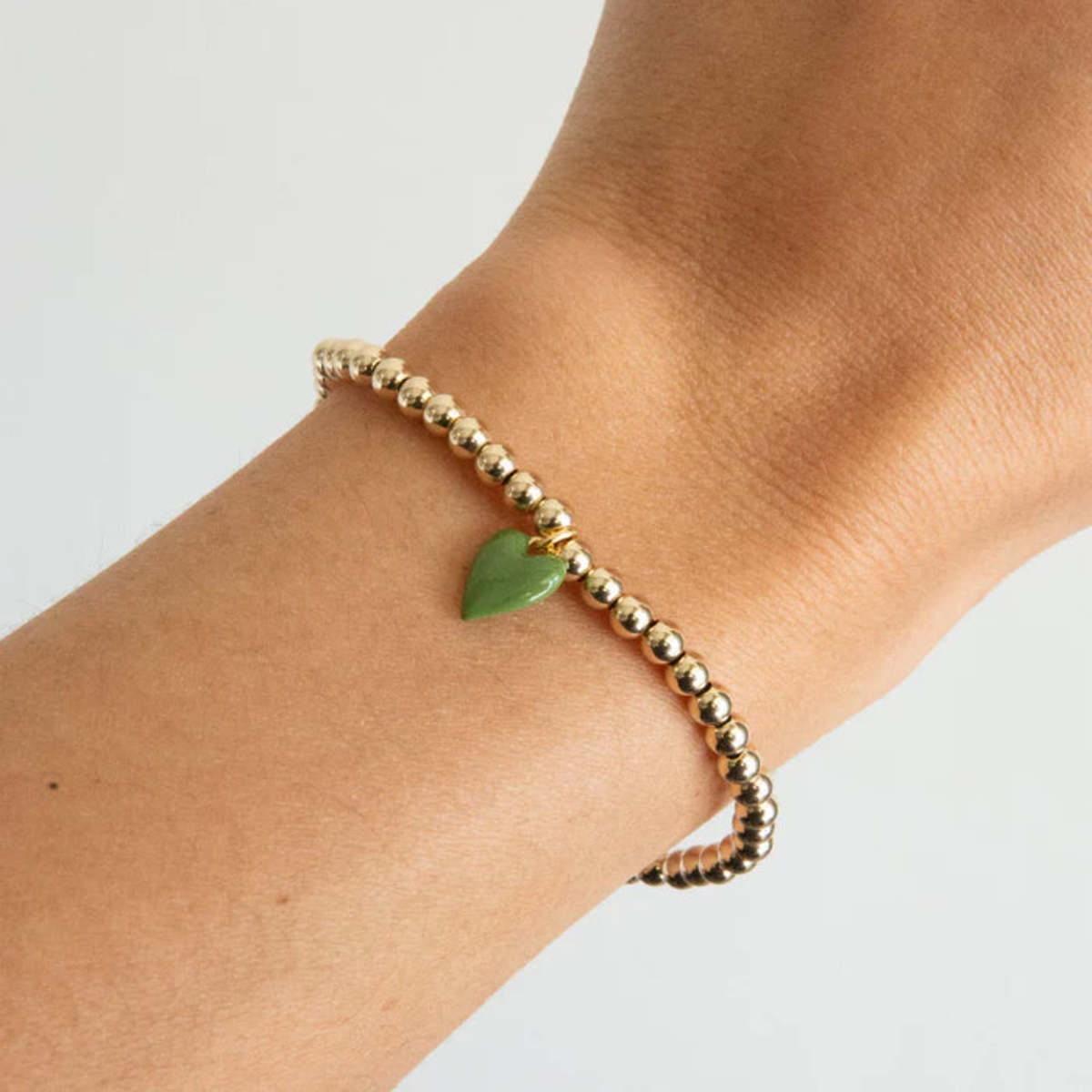 Hart Bead Bracelet with Mini Green Enamel Heart Charm - Gold/Green - Image 2 of 2