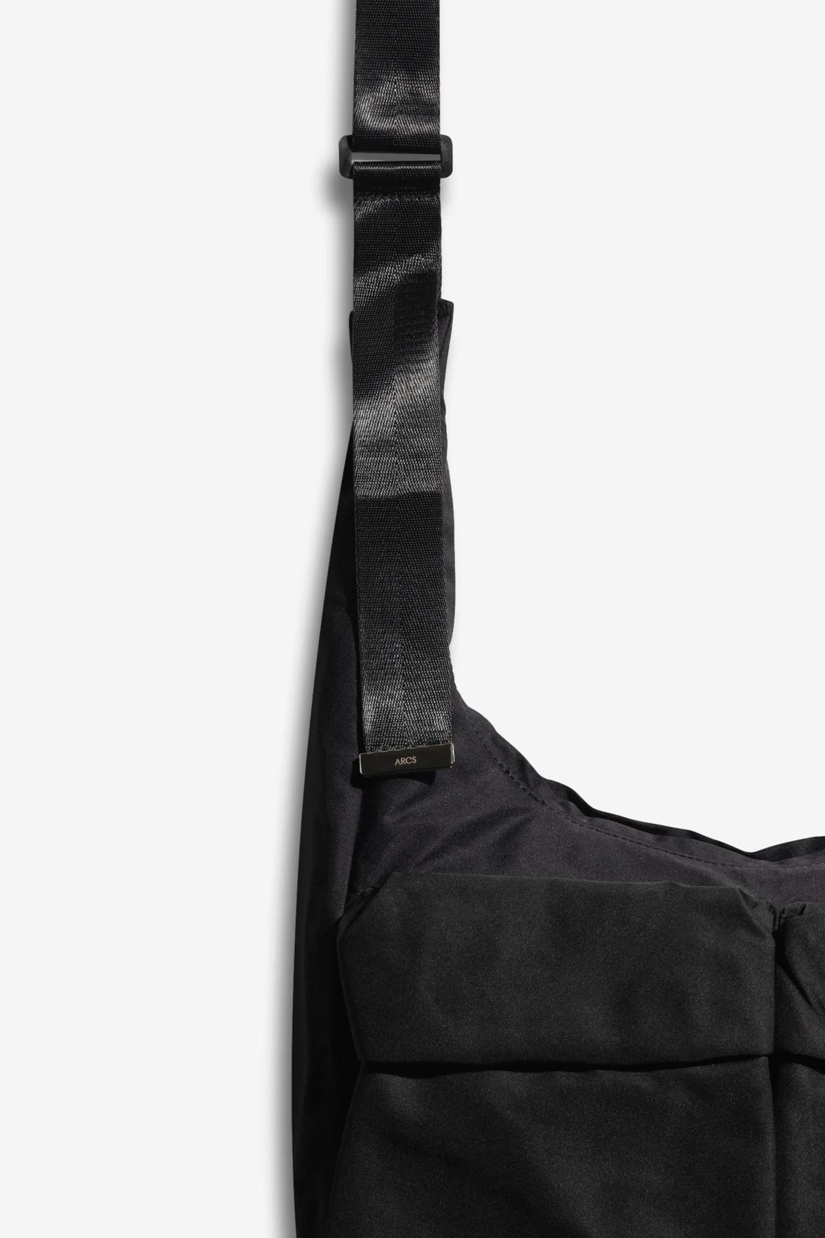 ARCS THIRD Bag - Image 2 of 2