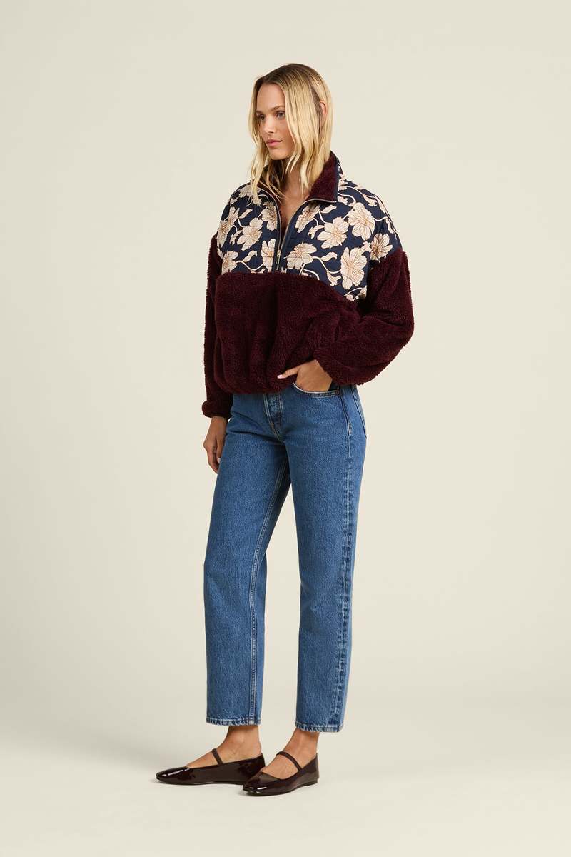 Trovata Casey Pullover