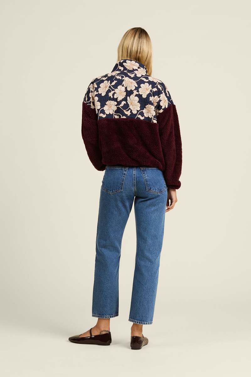 Trovata Casey Pullover