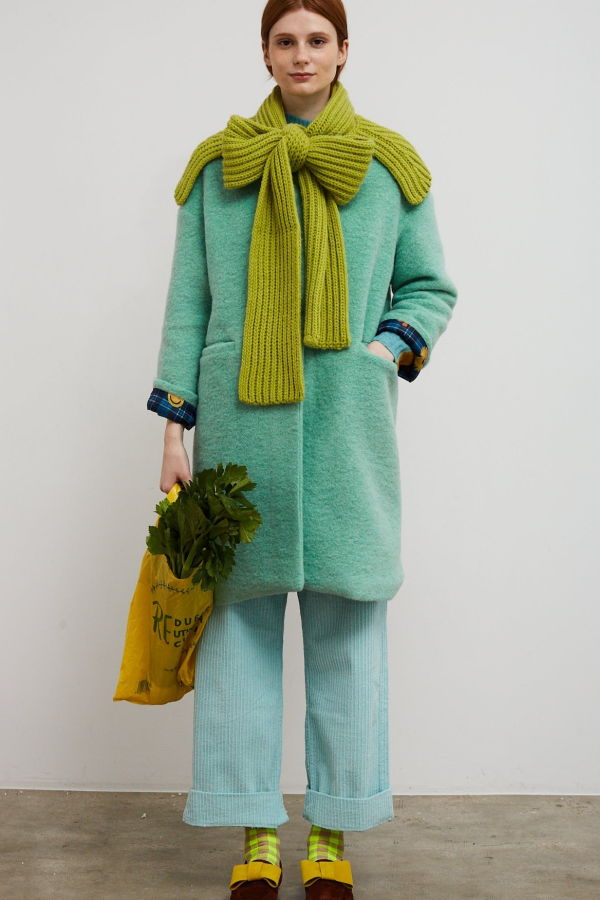 Dr. Bloom Cuello Collared Scarf - Pistachio