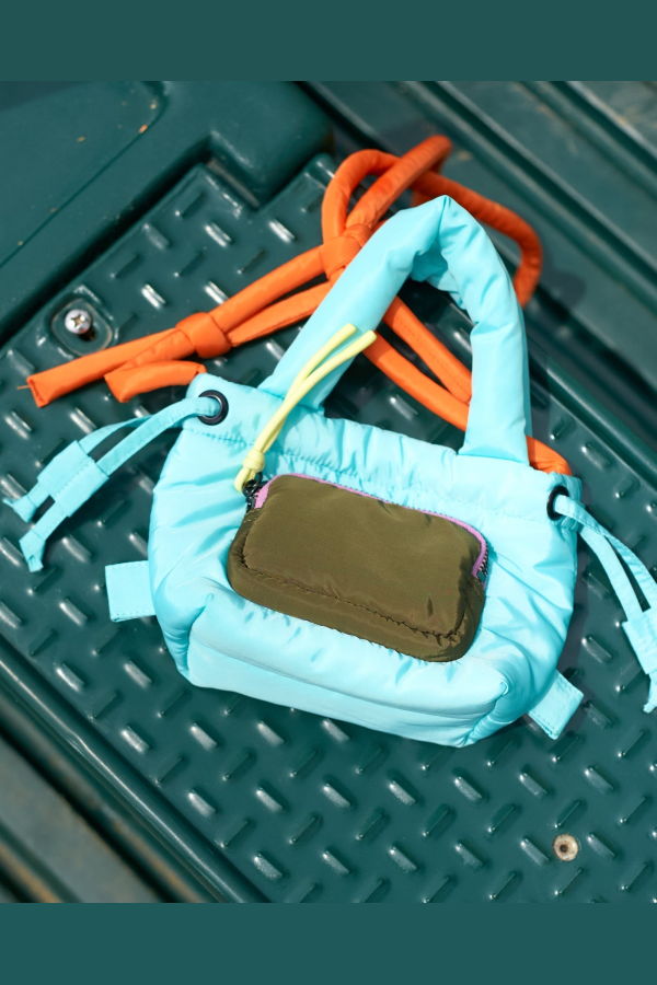 Dr. Bloom Flip Bag - Aqua