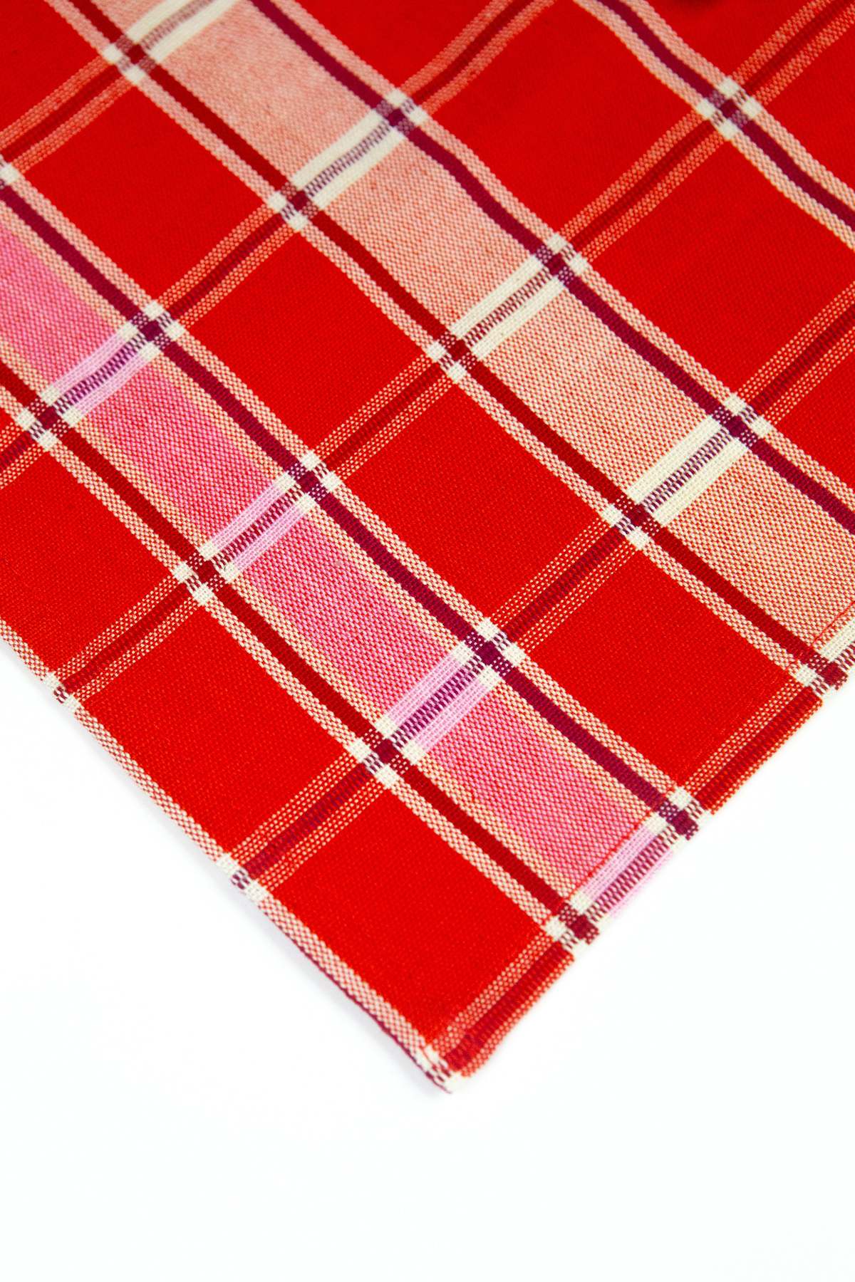 Archive New York Camila Plaid Table Runner - Image 3 of 6