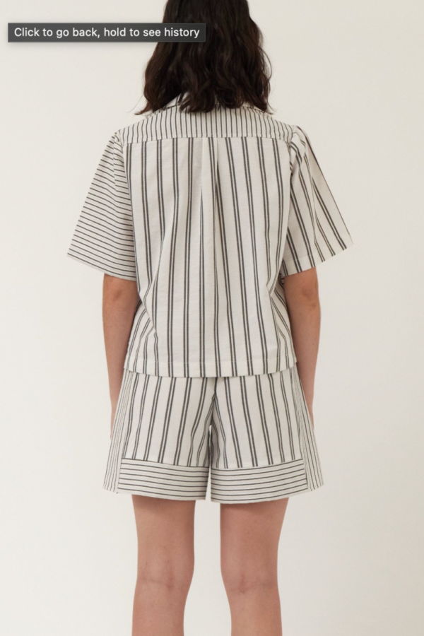 Colmillo de Morsa Moy Bermuda Shorts