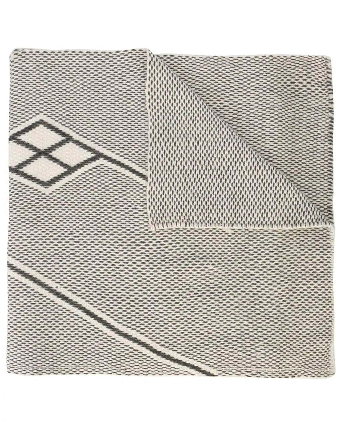 VOZ Che Shawl in Baby Alpaca - Image 4 of 7