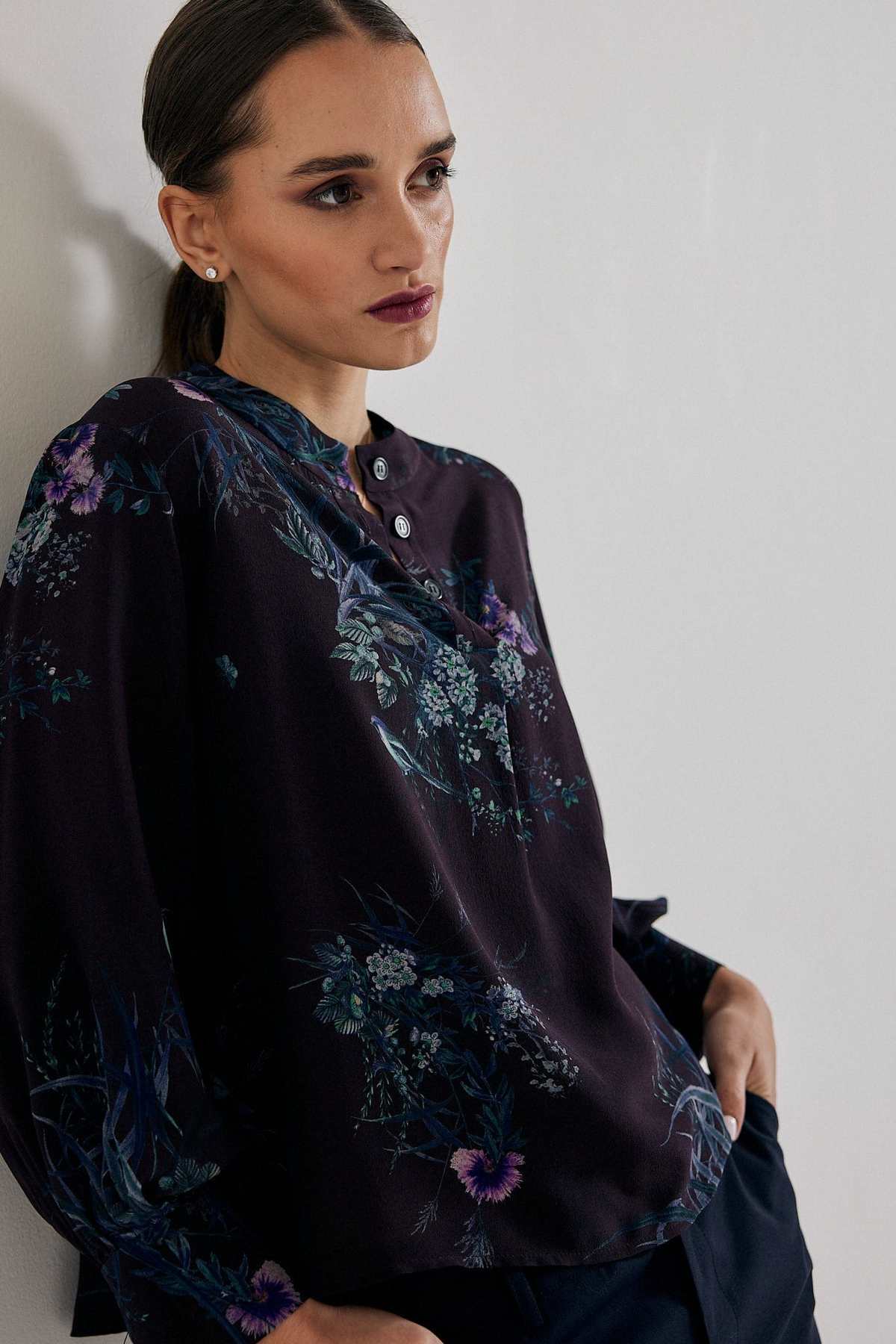 Lindsay Nicholas New York Poet Blouse - Plum Bird Fleur - Image 3 of 7