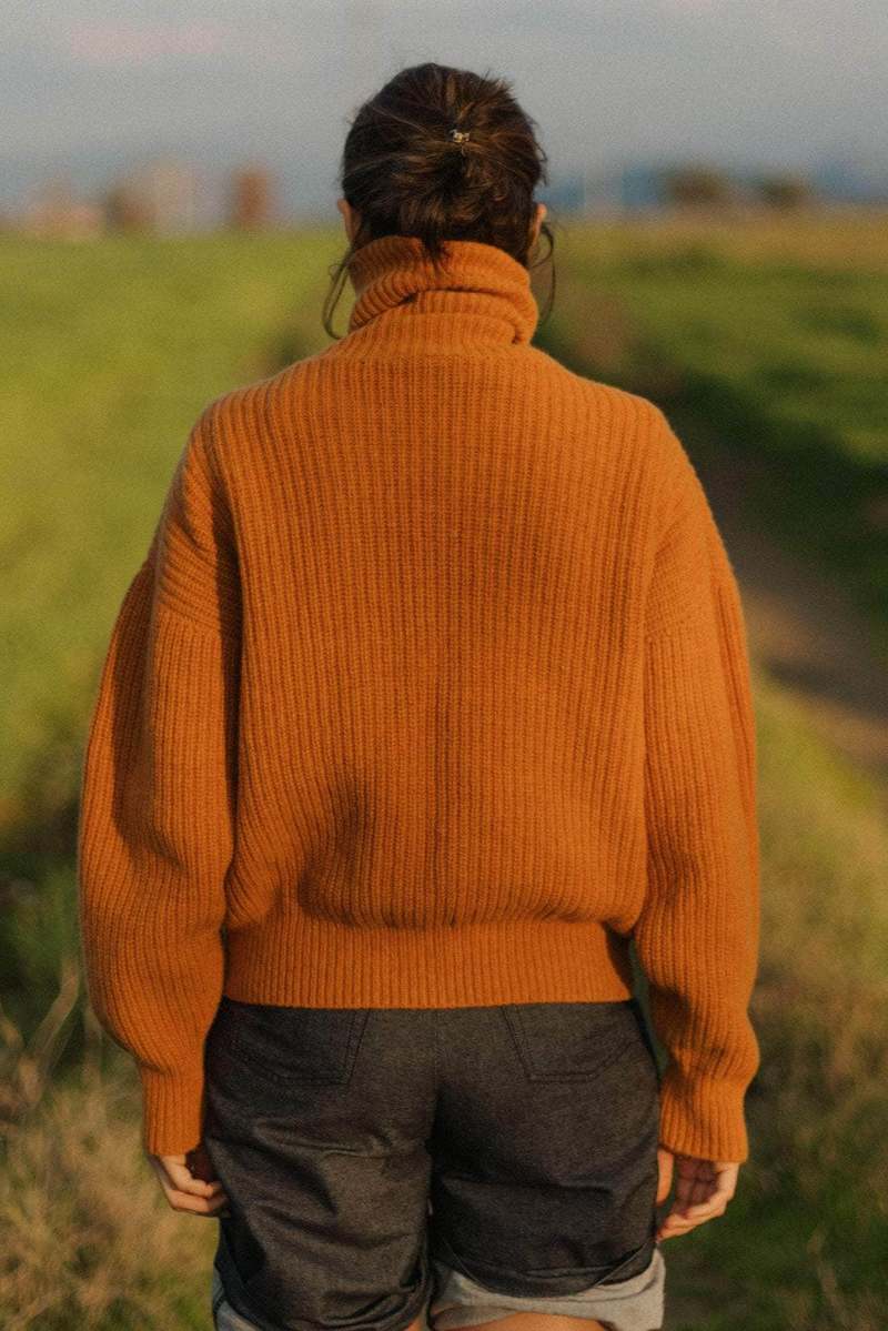 Baserange Mea Turtleneck