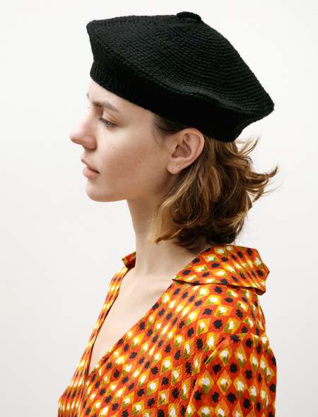 GANNI】Lambswool Crochet Beret - striped 【公式通販】