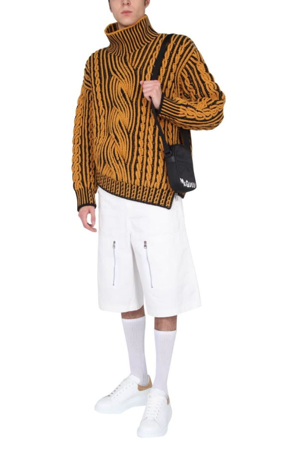 Alexander McQueen Japanese Gabardine Shorts - White