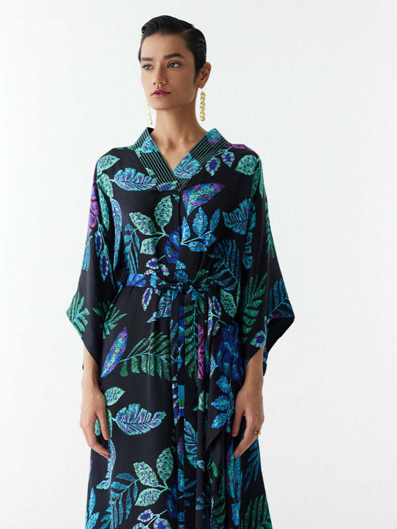IKKIVI Black Jungle Kaftan - Black