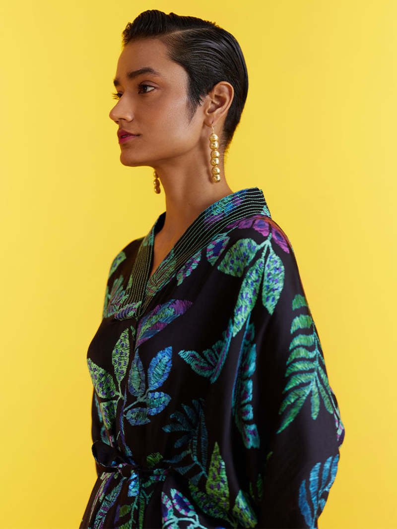 IKKIVI Black Jungle Kaftan - Black