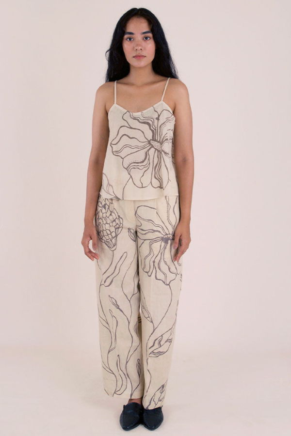 IKKIVI Full Bloom Top - Off-White