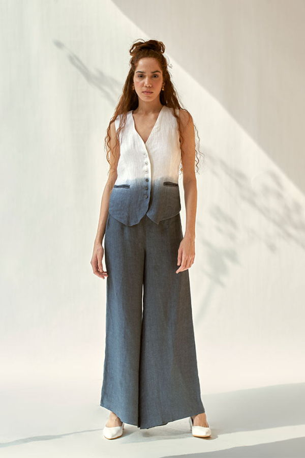 IKKIVI Here She Goes Ivory Set