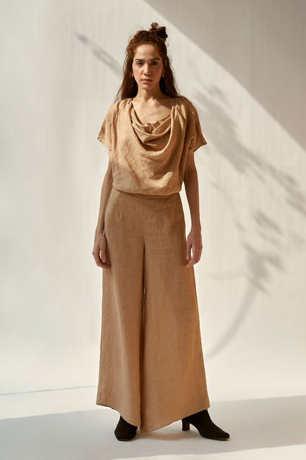 IKKIVI Khaki Cowl Set - Brown