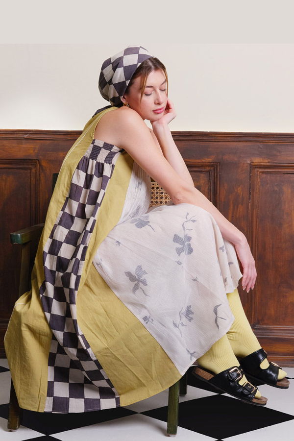 IKKIVI Mango Tree Shade Dress