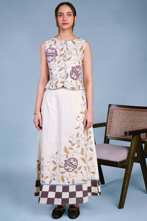 IKKIVI Petal Print Midi Skirt - Off-White