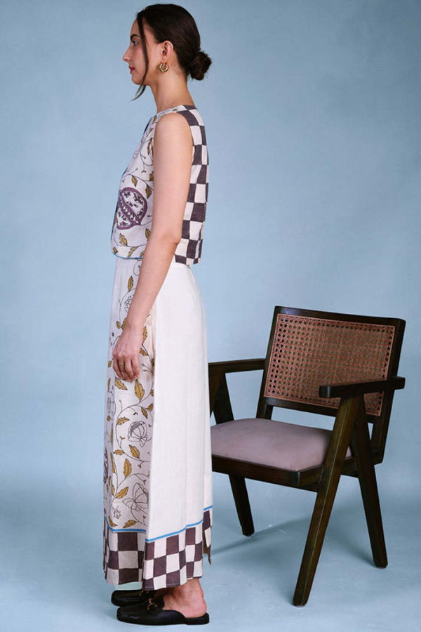 IKKIVI Petal Print Midi Skirt - Off-White