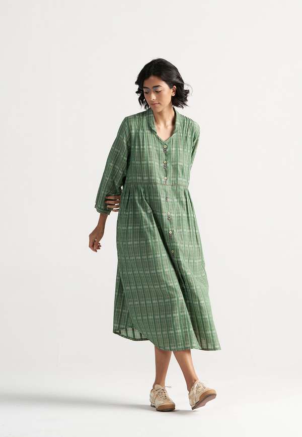 IKKIVI Table For Two Dress - Green