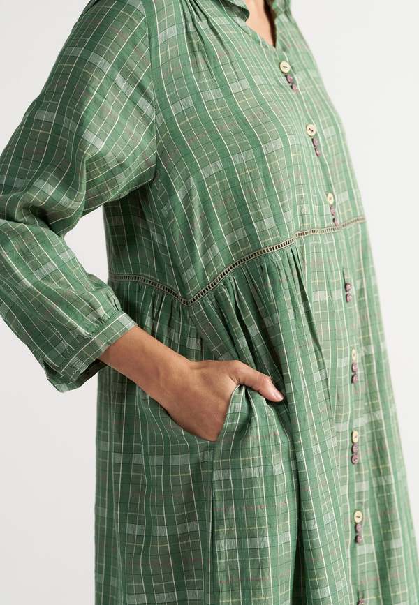 IKKIVI Table For Two Dress - Green