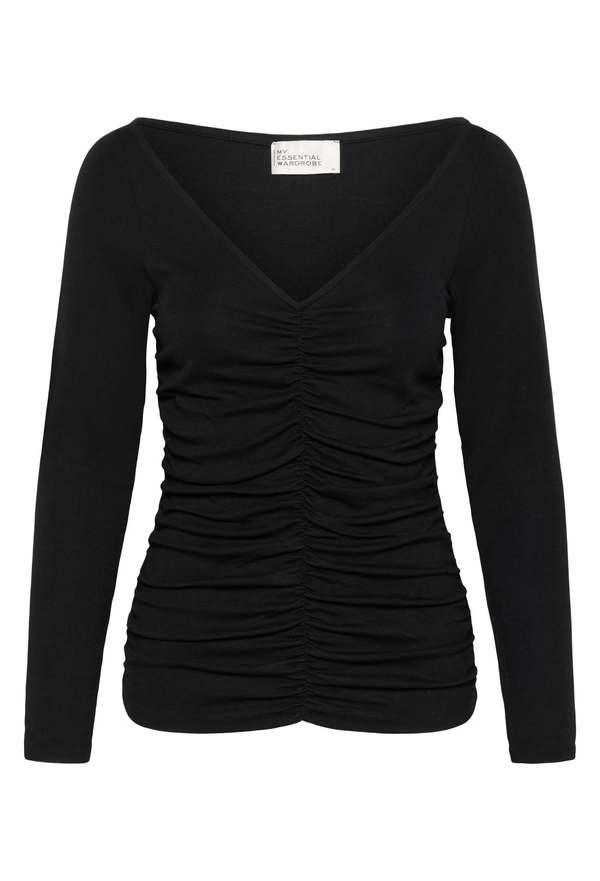 my essential wardrobe Giggo Blouse