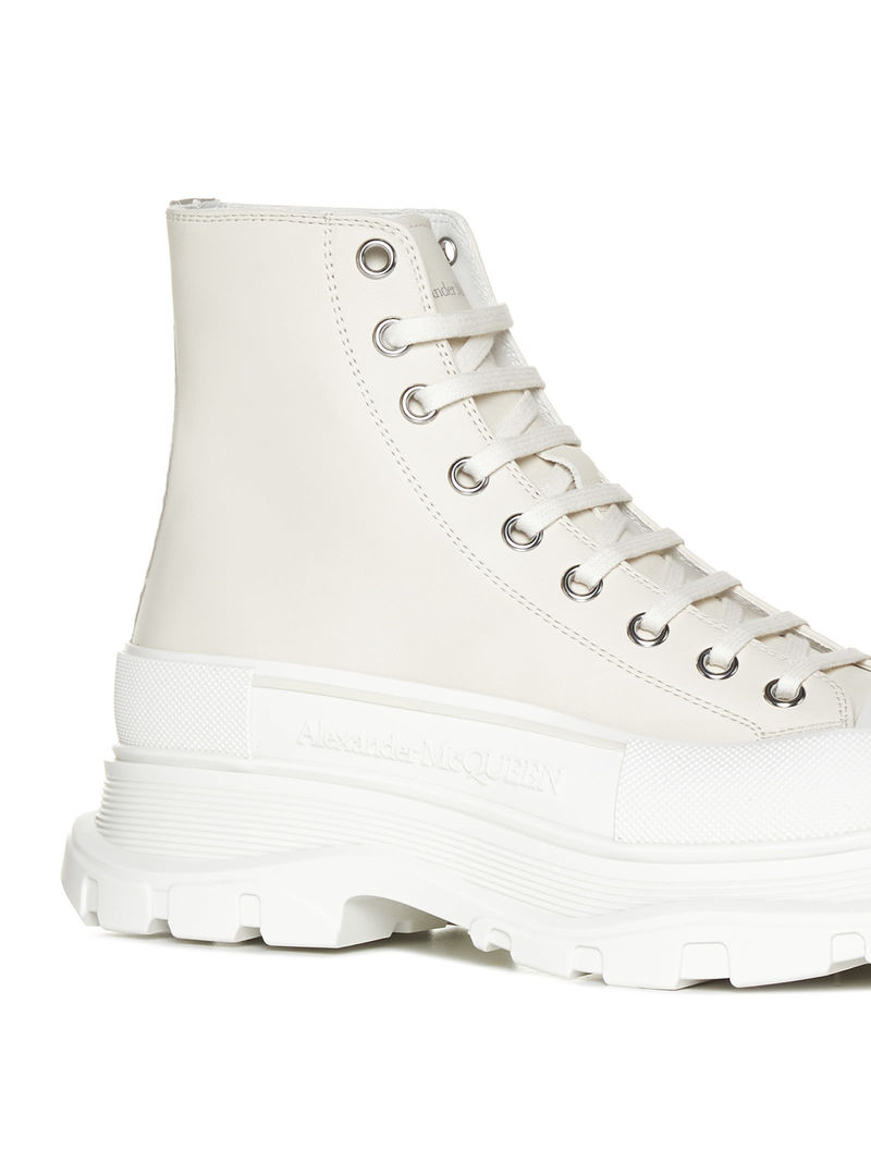 Alexander McQueen Sand Leather Tread Slick Sneakers - Vanil./of.w/va./sil