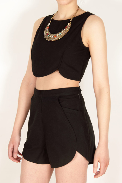 Samantha Pleet Leaf Shorts Samantha Pleet Leaf Shorts