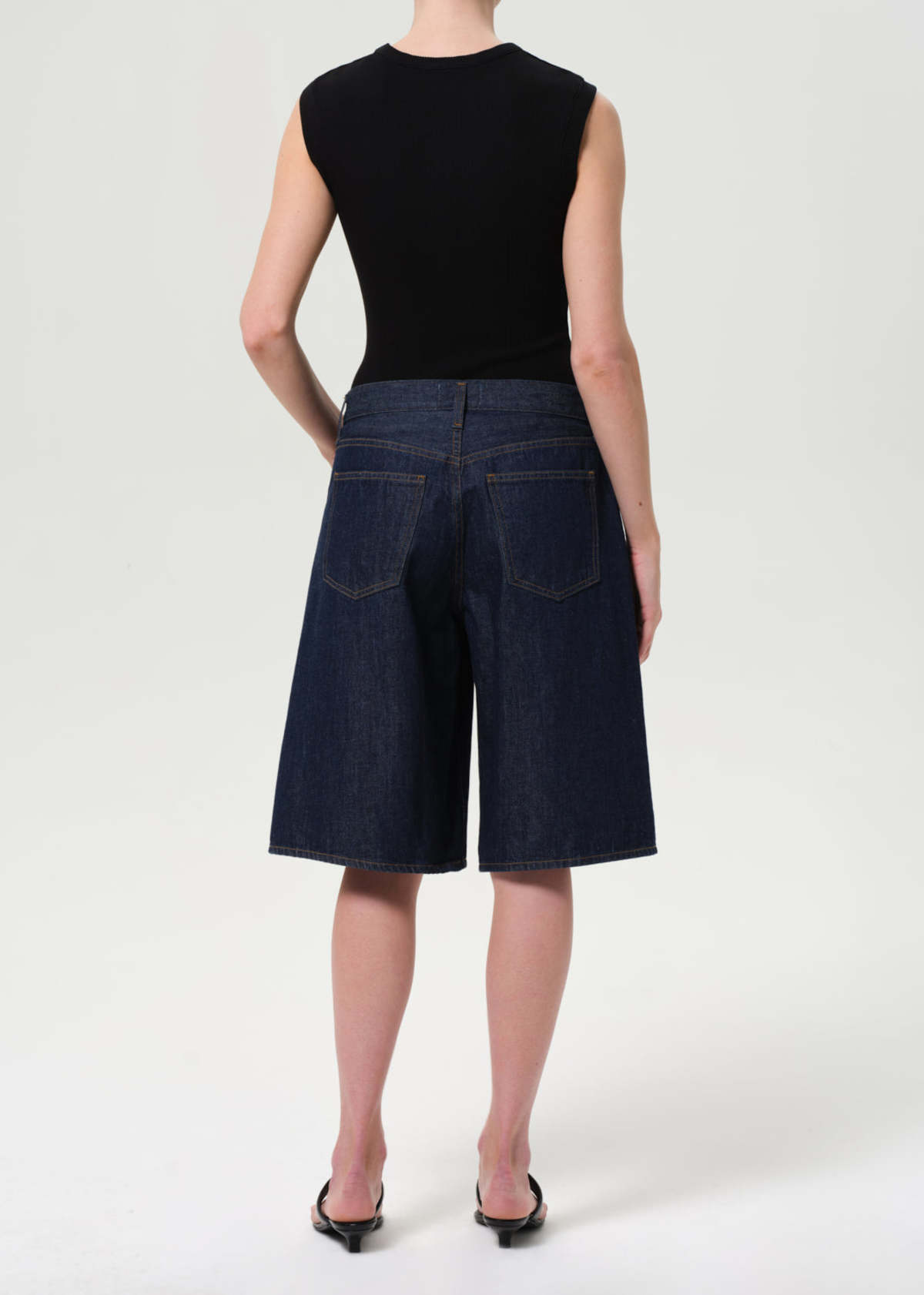 AGOLDE Baggy V-Short Shorts - Pure - Image 10 of 13