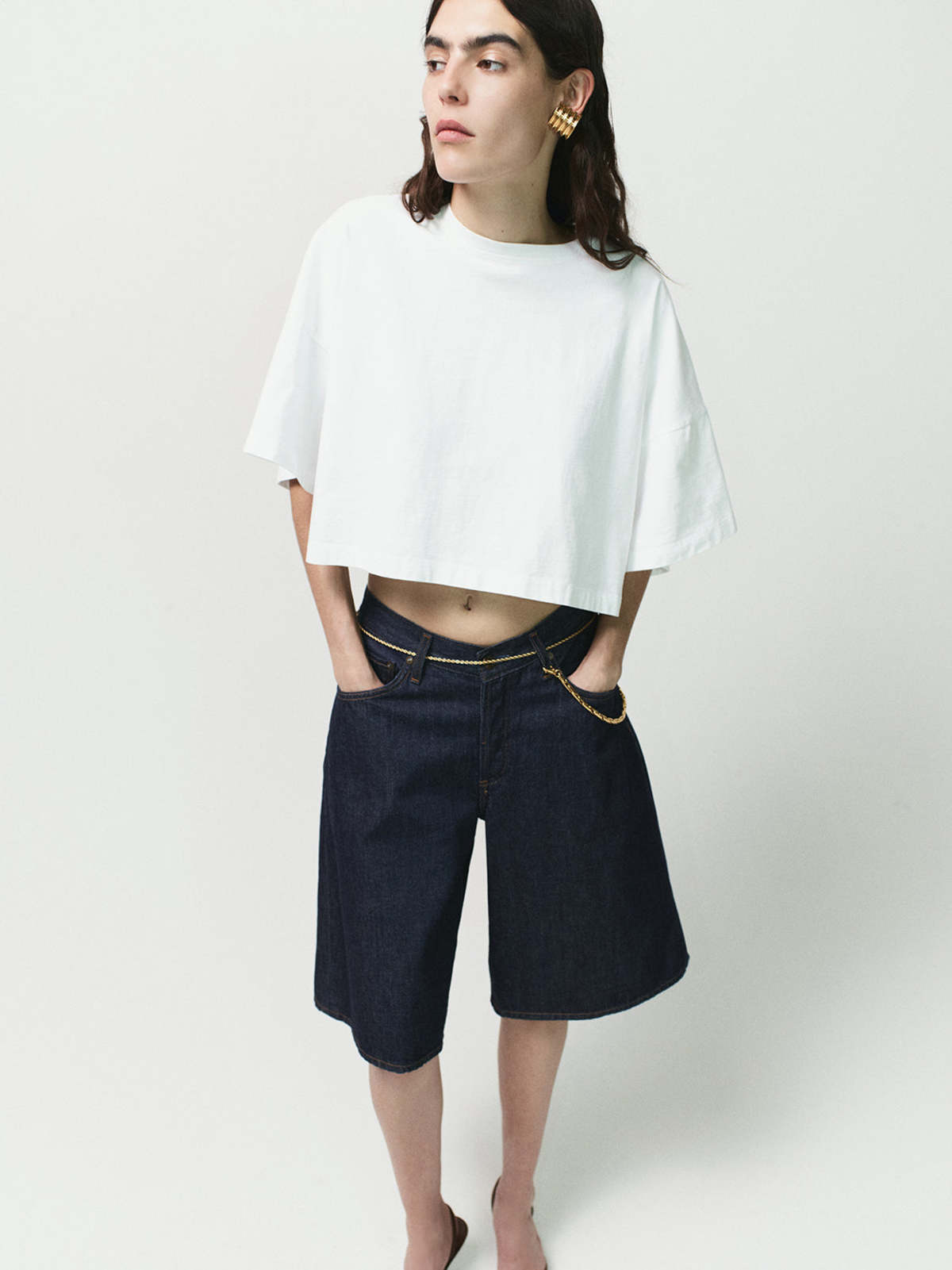 AGOLDE Baggy V-Short Shorts - Pure - Image 12 of 13