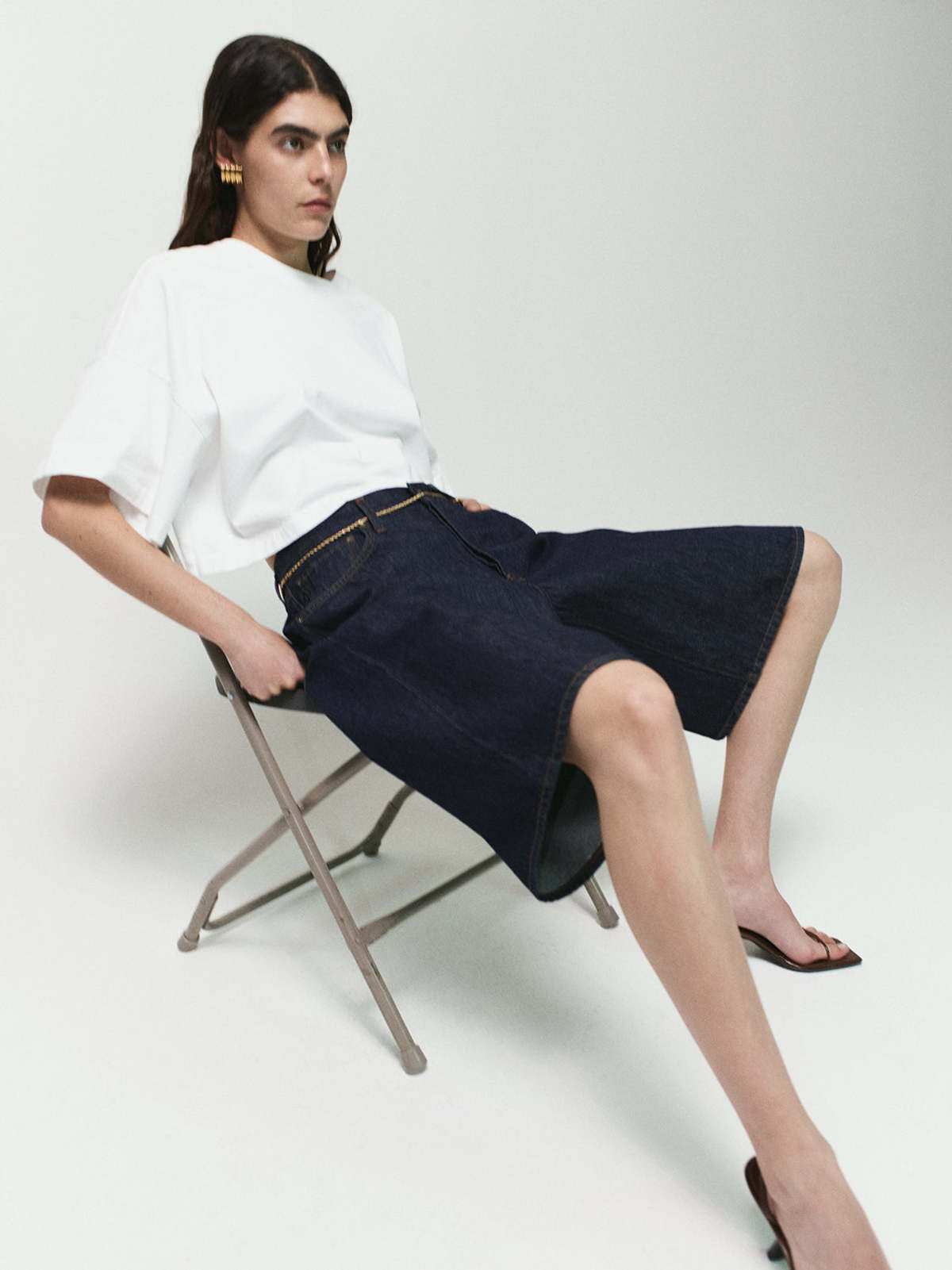 AGOLDE Baggy V-Short Shorts - Pure - Image 13 of 13