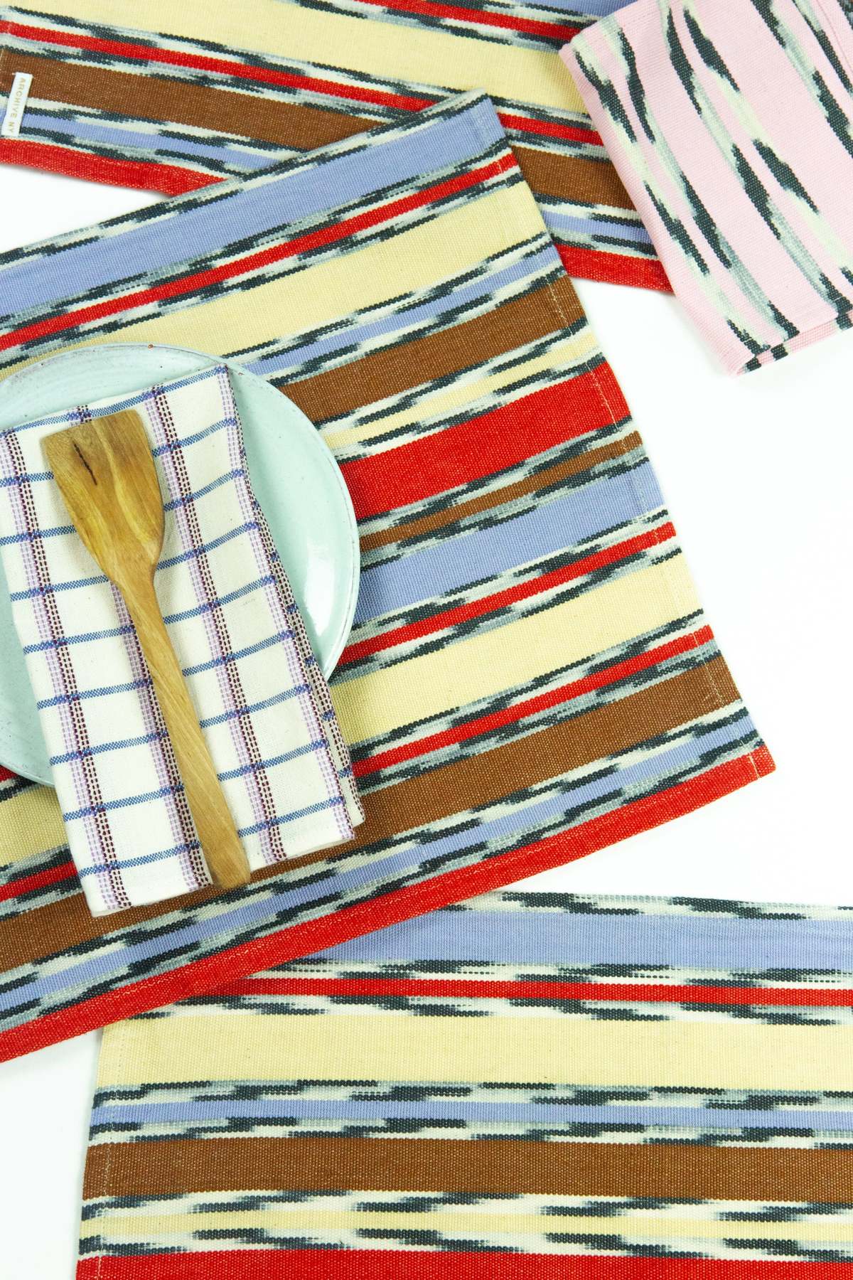 Archive New York Xela Multi Jaspe Placemat - Image 3 of 3