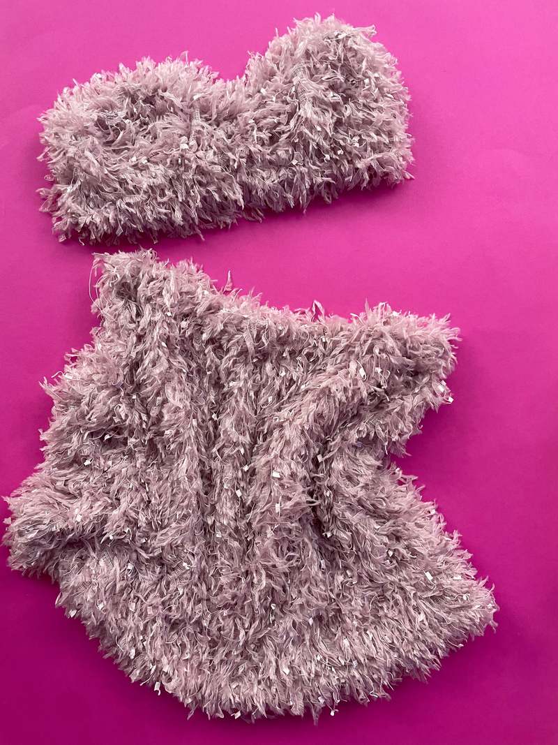 Miss Crofton Heather Feathered Bandeau Bra - Pink