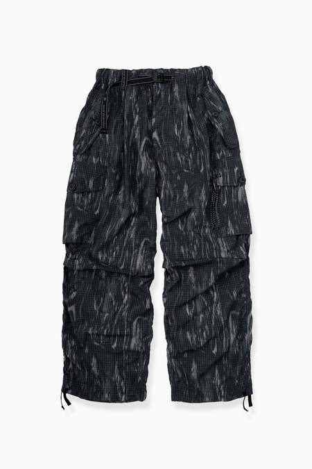 パンツ and wander printed cargo pants and wander Vent Pants - Black | Garmentory