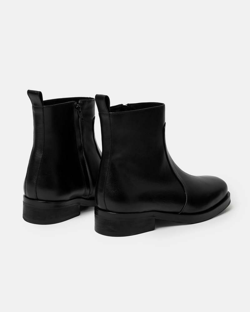 Studio Nicholson Square Toe Boot