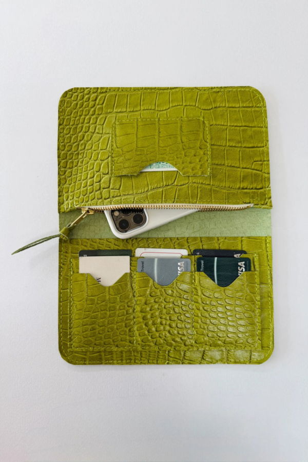 Market Canvas Ivy Clutch Wallet