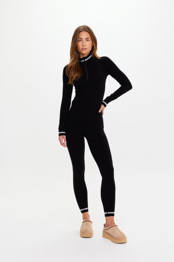 The Upside Wool Seamless Base 1/4 Zip Top - Black