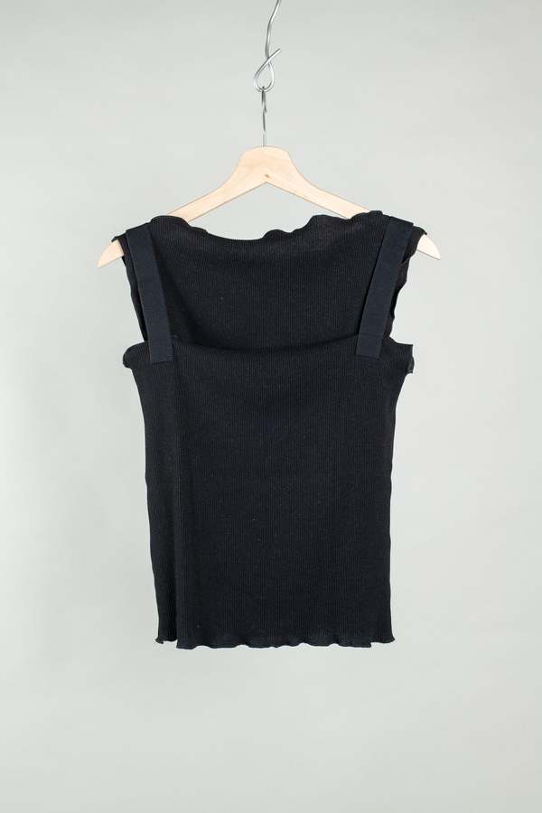 Baserange Lud Top - Black