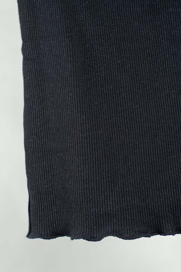 Baserange Lud Top - Black