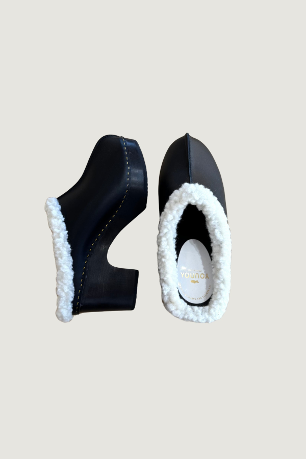 YOUYOU YGLOO Fur Vegetal Leather Clogs